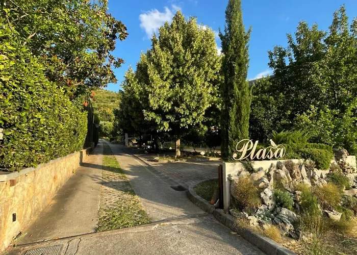 Holiday Home Plasa