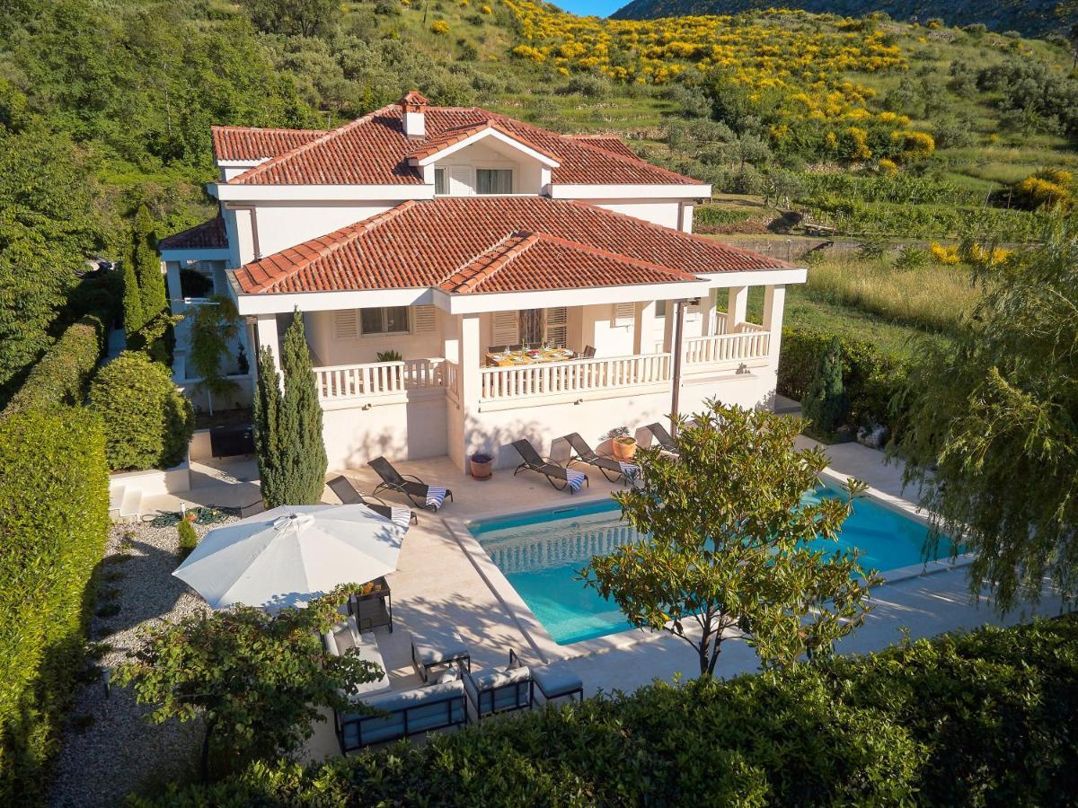 Villa Plasa Žrnovnica